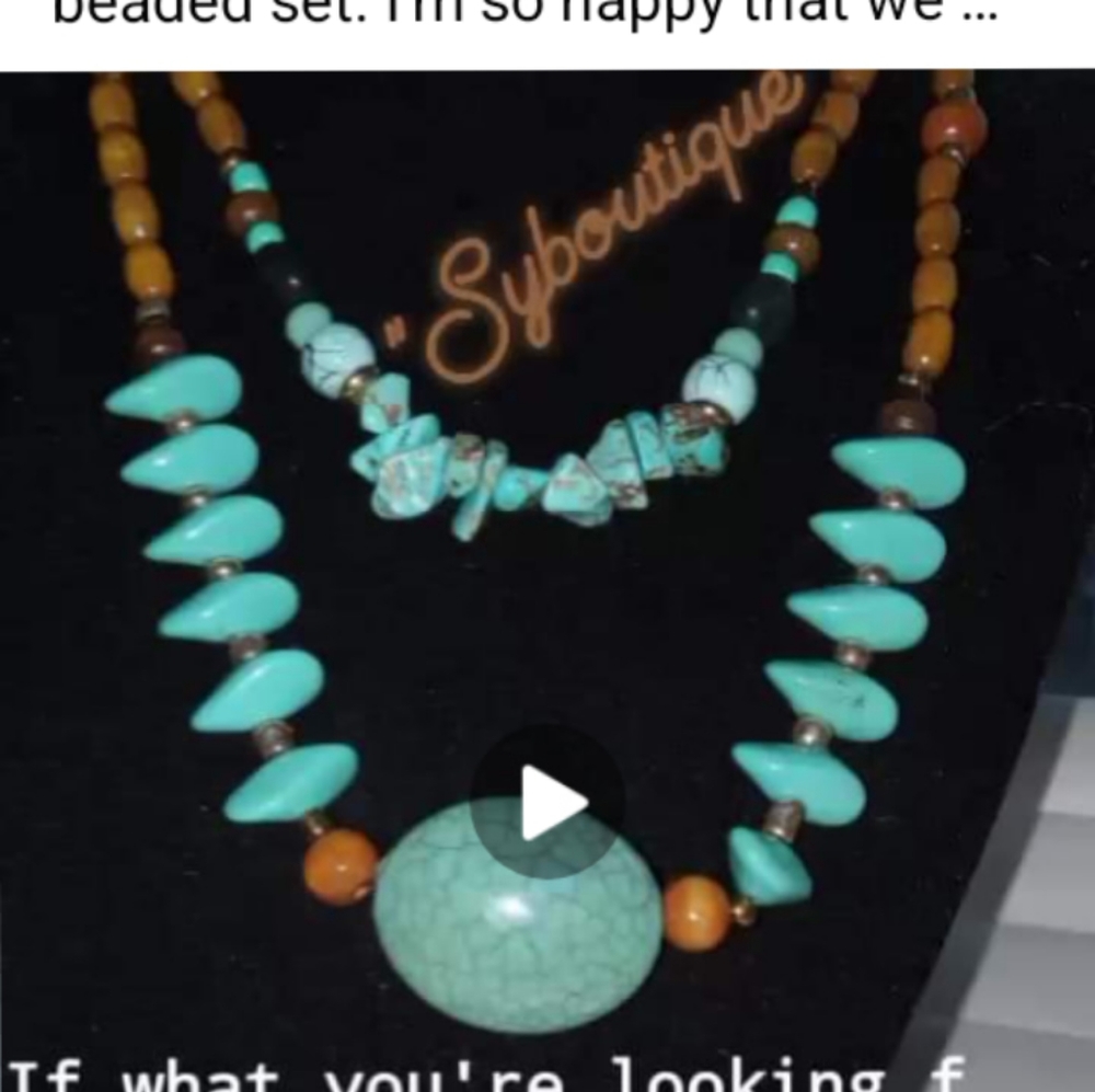 Gorgeous handmade turquoise and beaded necklace set!